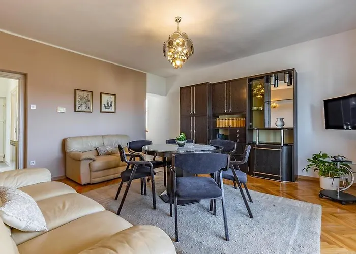 Olive Garden Ii Apartment Medulin