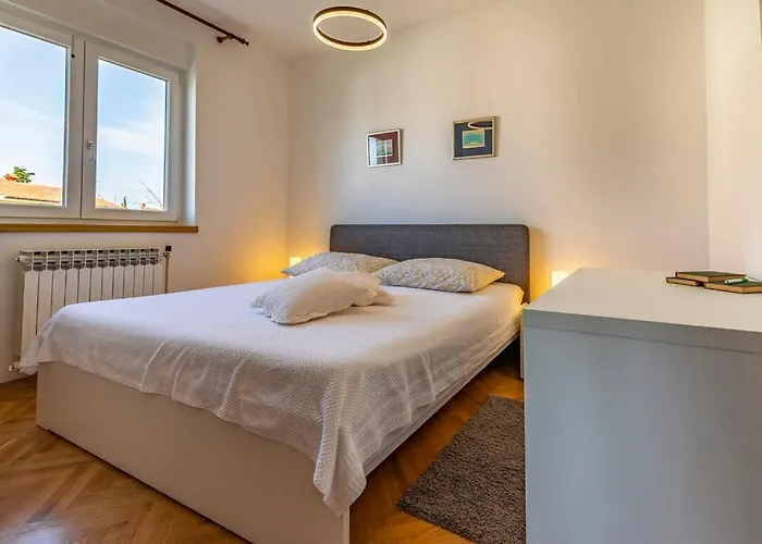 Olive Garden Ii Apartment Medulin